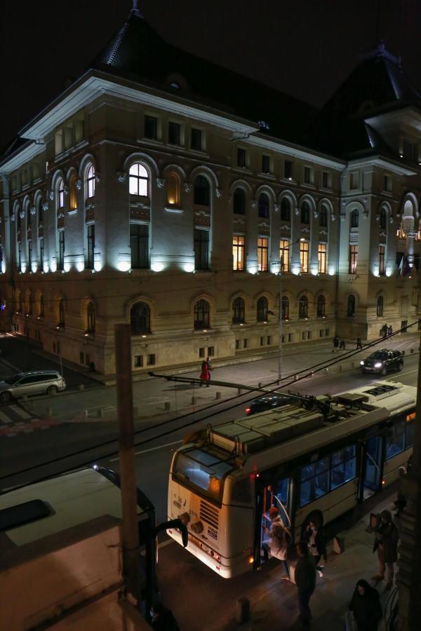 Apartment 3 Rooms, City Center, Balcony View, Sunset Boulevard Бухарест Екстер'єр фото
